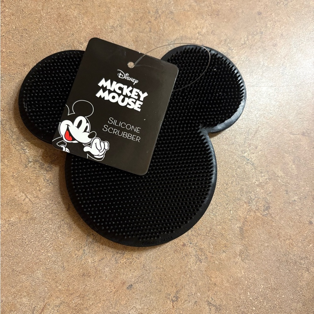 Disney Black Mickey Mouse Cleaning Pad